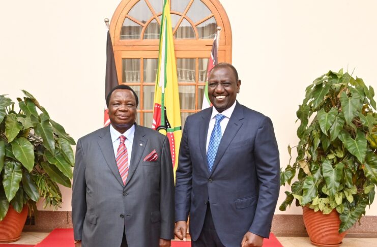 COTU Secretary-General Francis Atwoli (left) with President William Ruto (right)